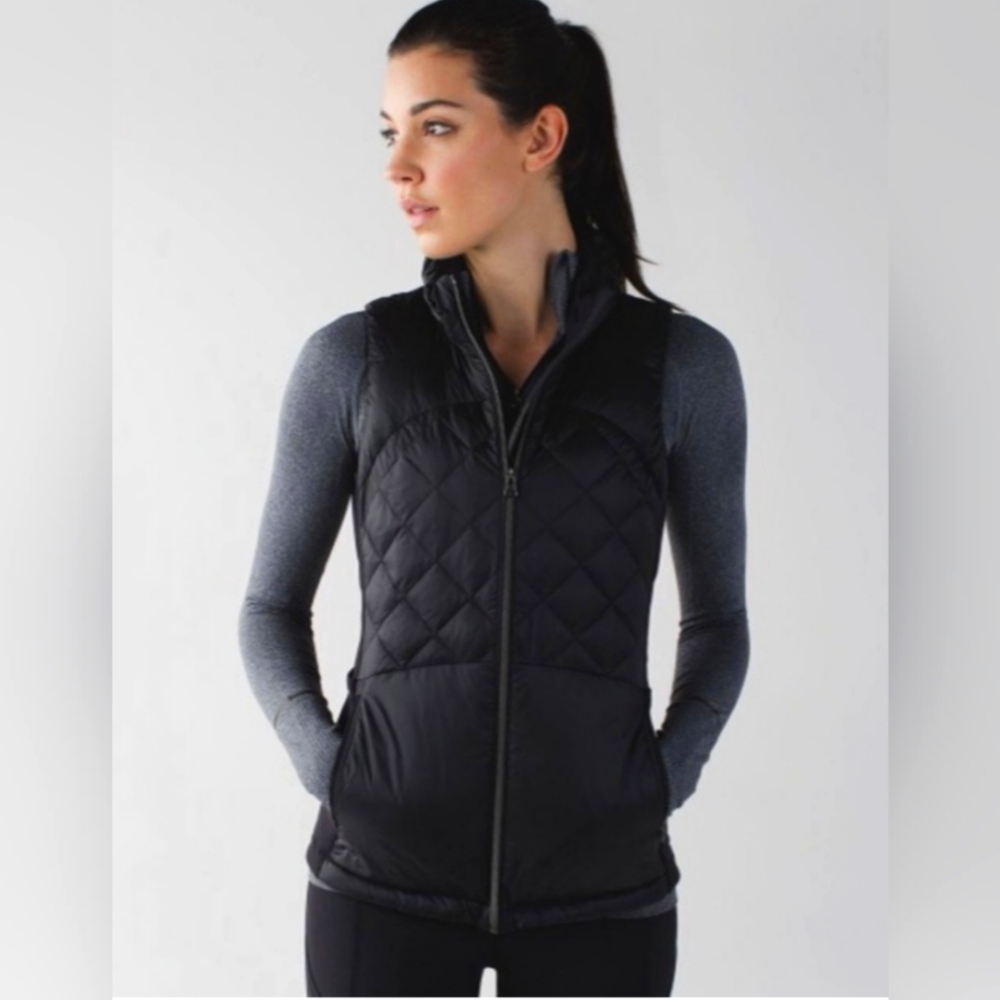 LULULEMON DOWN FOR A RUN VEST sz 6 CLASSIC BLACK 100% Goose Down/Feathers Jacket